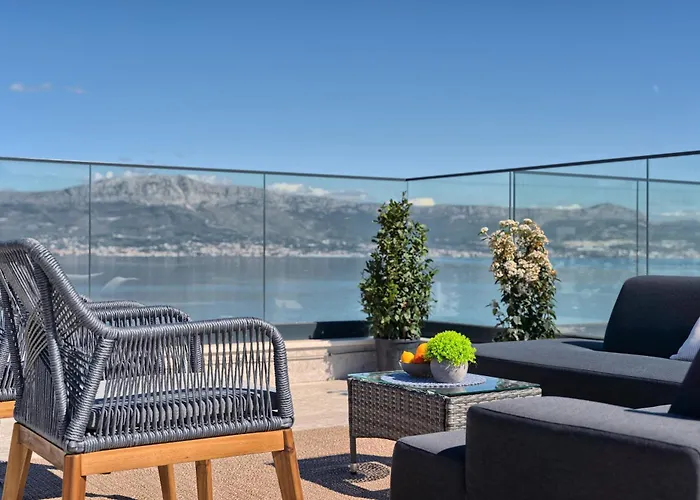 Angie\'S Rooftop Apartment